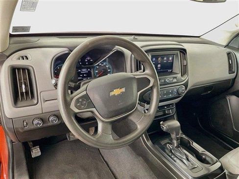Used 2021 Chevrolet Colorado W/T w/ Custom Special Edition AWD/4WD image 11
