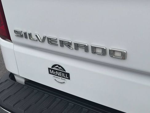 Used 2023 Chevrolet Silverado 1500 LTZ w/ Z71 Off-Road Package AWD/4WD image 30