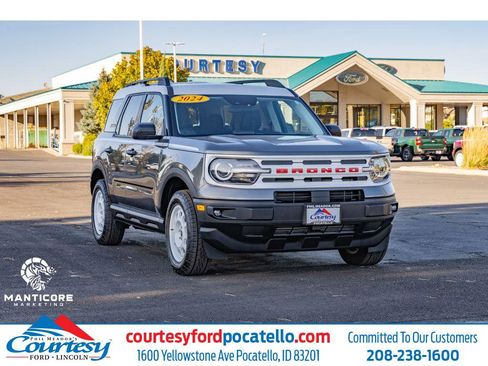 Used 2024 Ford Bronco Sport Heritage w/ Heritage Convenience Package image 1