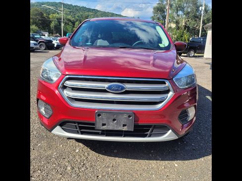 Used 2017 Ford Escape SE AWD/4WD image 3