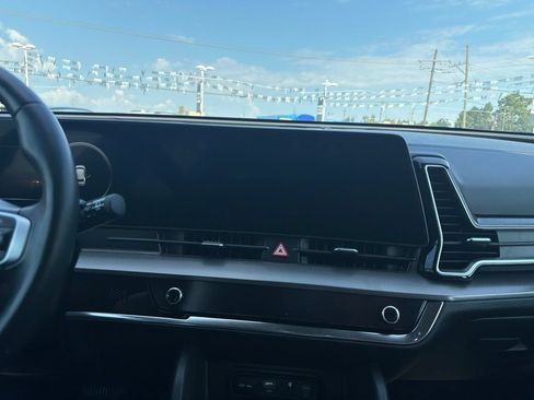 Used 2023 Kia Sportage SX FWD image 10