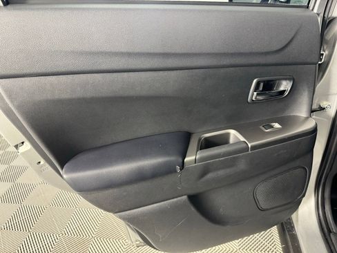 Used 2024 Mitsubishi Outlander Sport SE image 22