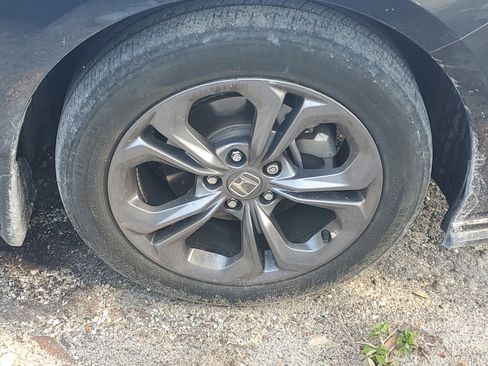 Used 2023 Honda Accord EX image 4