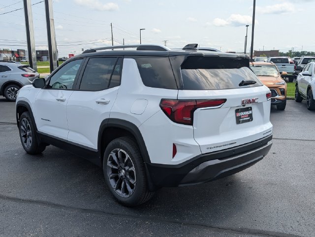 New 2027 GMC Terrain Elevation w/ Elevation Premium Package AWD/4WD image 5