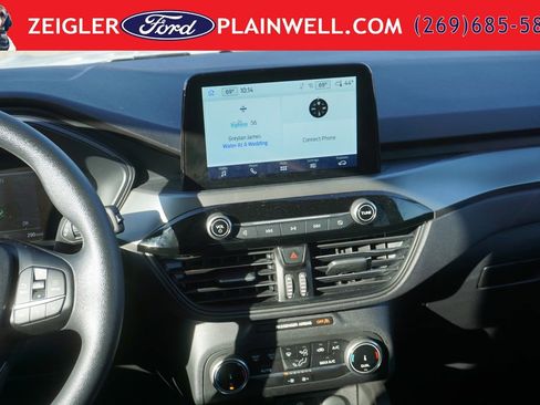 Used 2025 Ford Escape Active AWD/4WD image 14
