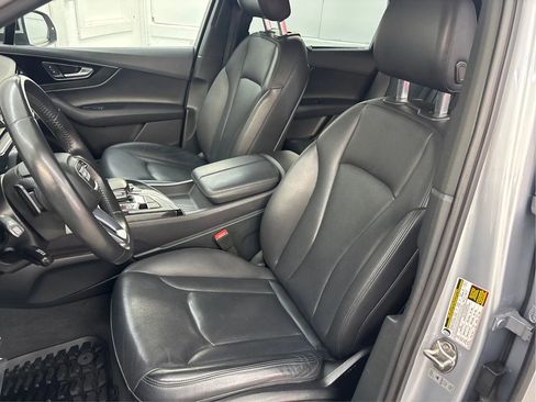 Used 2018 Audi Q7 3.0T Prestige w/ Prestige Package image 13
