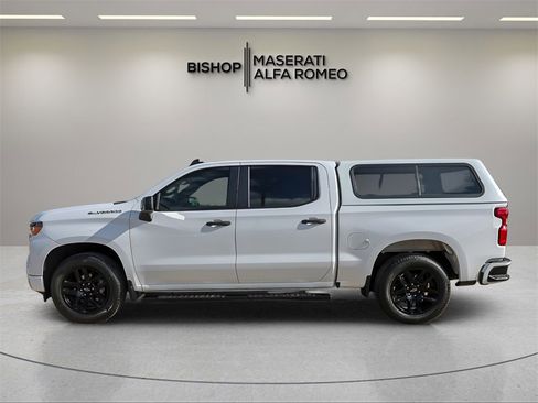 Used 2023 Chevrolet Silverado 1500 Custom image 4