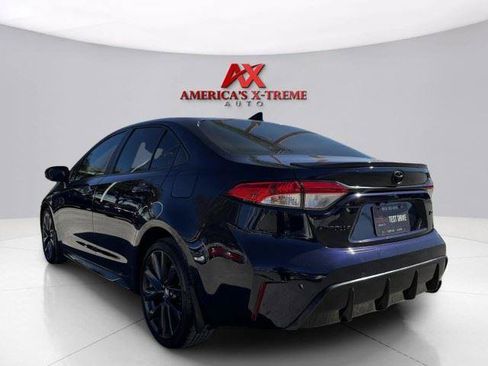 Used 2023 Toyota Corolla SE FWD image 4