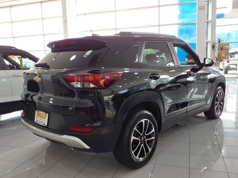 Used 2026 Chevrolet TrailBlazer LT FWD image 6