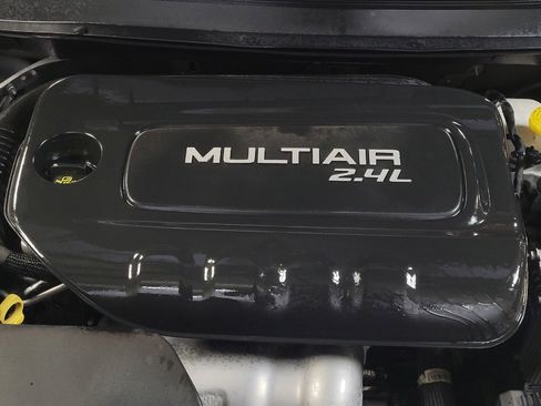 Used 2018 Jeep Cherokee Latitude image 30