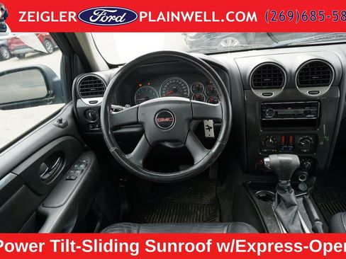 Used 2008 GMC Envoy SLE w/ Sun And Sound Package AWD/4WD image 7