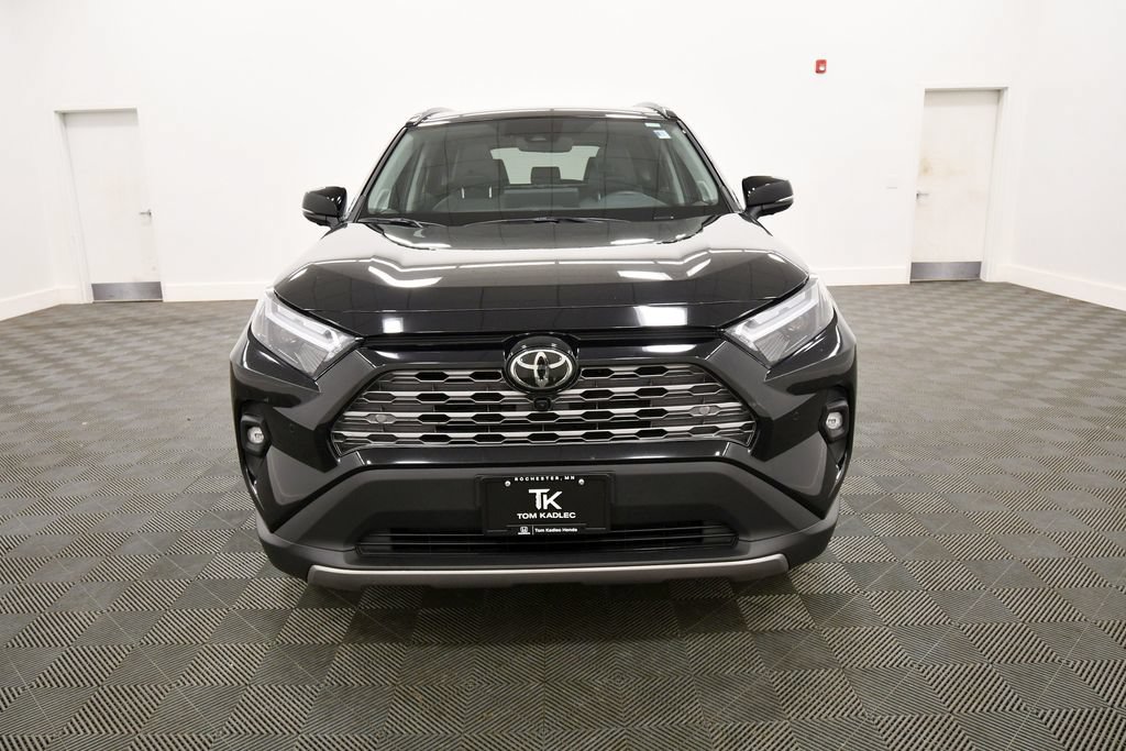 Used 2025 Toyota RAV4 Limited w/ Advanced Technology Package AWD/4WD image 11