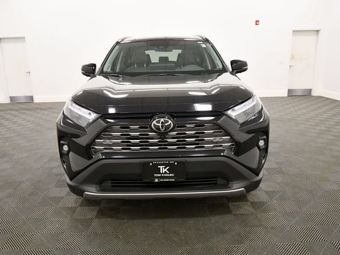Used 2025 Toyota RAV4 Limited w/ Advanced Technology Package AWD/4WD image 11