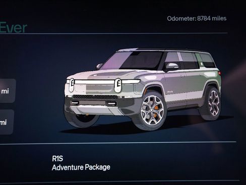 Used 2023 Rivian R1S Adventure AWD/4WD image 7