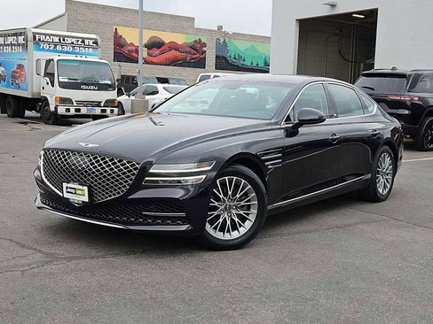 Used 2023 Genesis G80 2.5T image 1