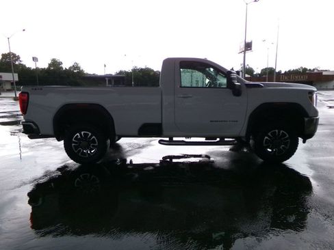 Used 2022 GMC Sierra 3500 SLE w/ SLE Convenience Package AWD/4WD image 5
