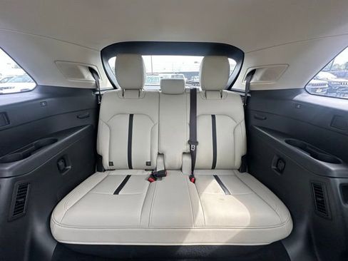 Used 2024 MAZDA CX-90 Plug-In Hybrid w/ Premium Pkg image 38