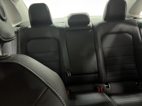 Certified 2023 Volkswagen Jetta SE FWD image 31
