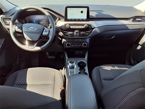 Used 2025 Ford Escape Active w/ Cold Weather Package image 12