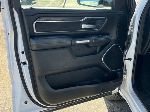 Used 2023 RAM 1500 Laramie image 17