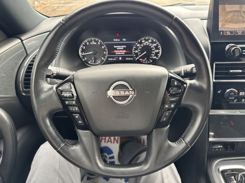 Used 2022 Nissan Armada SL w/ Midnight Edition Package AWD/4WD image 29