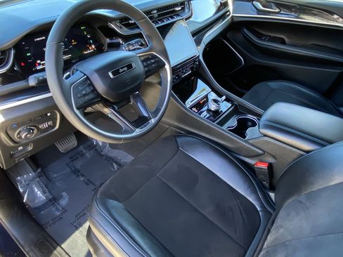 Used 2023 Jeep Grand Cherokee Trailhawk w/ Advanced Protech Group II image 26