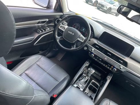 Used 2022 Kia Telluride EX w/ EX Premium Package AWD/4WD image 23