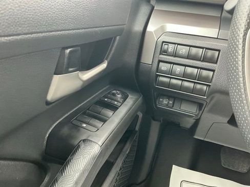 Used 2024 Toyota Tacoma TRD Off-Road image 24