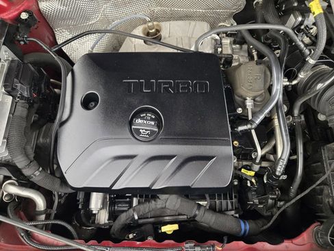 Used 2023 Chevrolet TrailBlazer RS w/ Sun and Liftgate Package FWD image 35