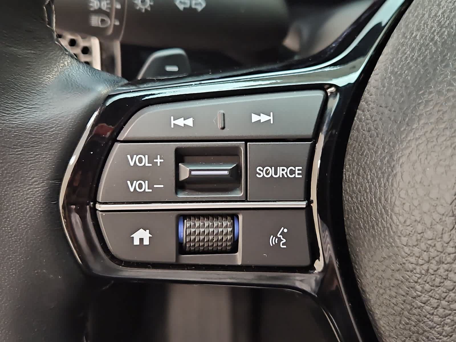 Certified 2025 Honda Civic Sport image 10