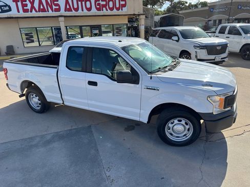 Used 2018 Ford F150 XL w/ Equipment Group 101A Mid image 3