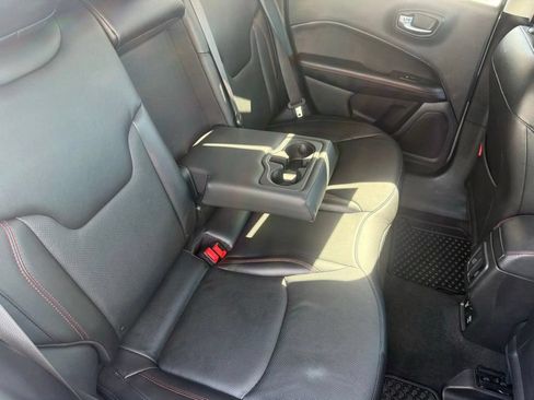 Used 2021 Jeep Compass Trailhawk AWD/4WD image 47