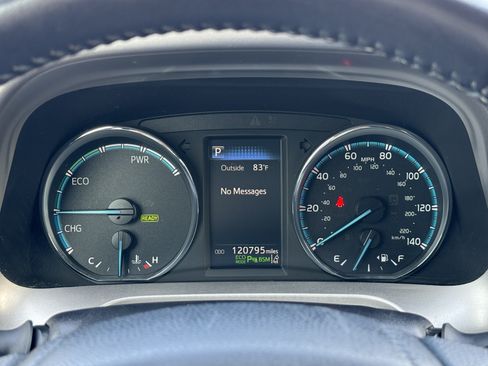 Used 2016 Toyota RAV4 Limited AWD/4WD image 33