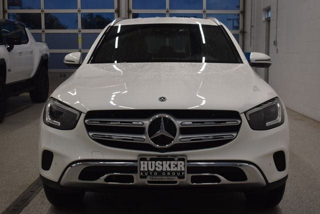 Used 2022 Mercedes-Benz GLC 300 4MATIC image 3