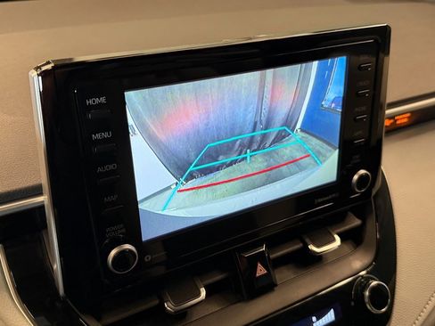 Used 2022 Toyota Corolla SE image 13