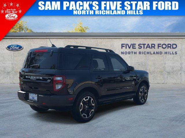 Used 2024 Ford Bronco Sport Outer Banks w/ Tech Package AWD/4WD image 9