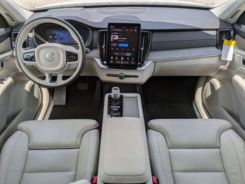 New 2026 Volvo XC90 B6 Ultra w/ Protection Package Premier AWD/4WD image 20