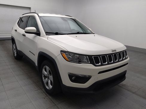 Used 2020 Jeep Compass Latitude w/ Popular Equipment Group FWD image 13