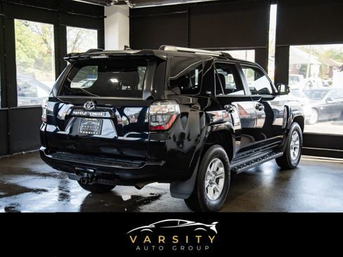 Used 2024 Toyota 4Runner SR5 Premium AWD/4WD image 4