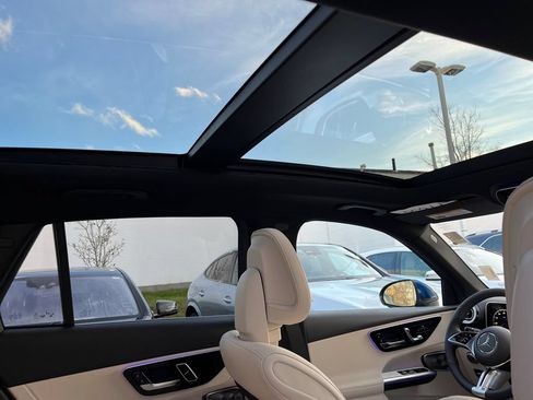 Certified 2026 Mercedes-Benz GLC 300 4MATIC image 9