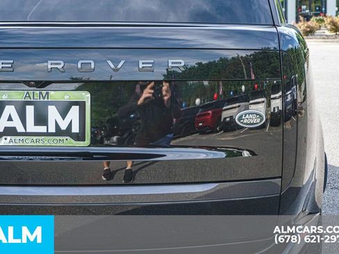 Used 2023 Land Rover Range Rover SE AWD/4WD image 13
