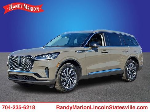 New 2026 Lincoln Aviator AWD image 1
