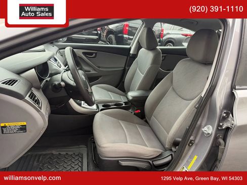 Used 2012 Hyundai Elantra GLS w/ Preferred Pkg 3 image 9