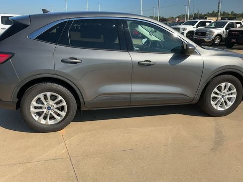 Used 2021 Ford Escape SE w/ Convenience Package image 9