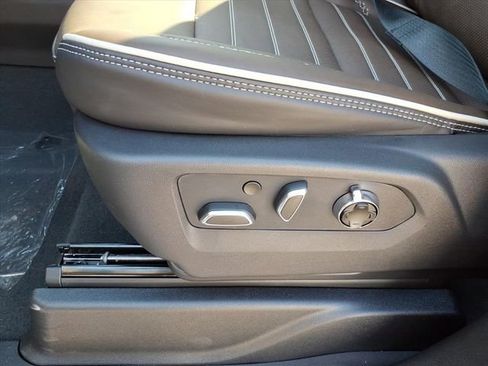 New 2026 GMC Yukon XL Denali Ultimate image 14