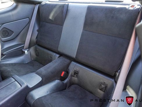 Used 2025 Toyota GR86 Premium image 38