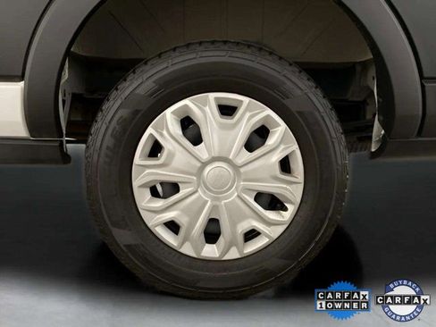 Used 2023 Ford Transit 350 XLT image 24