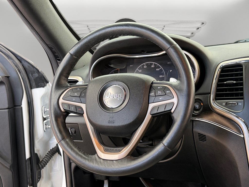 Used 2015 Jeep Grand Cherokee Limited RWD image 12