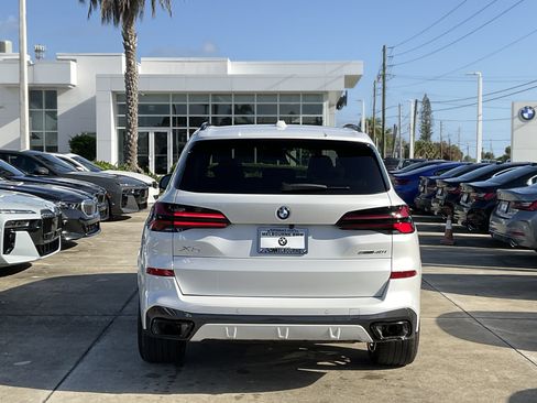 New 2026 BMW X5 sDrive40i w/ Executive Package RWD image 5