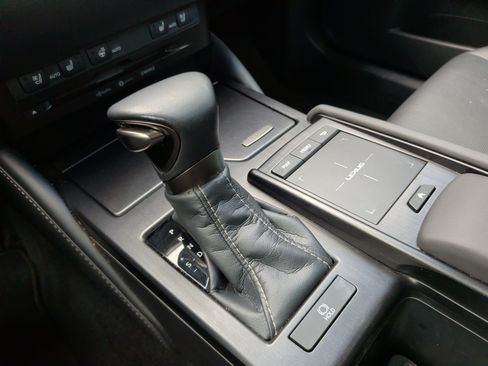 Used 2020 Lexus ES 350 w/ Premium Package FWD image 19